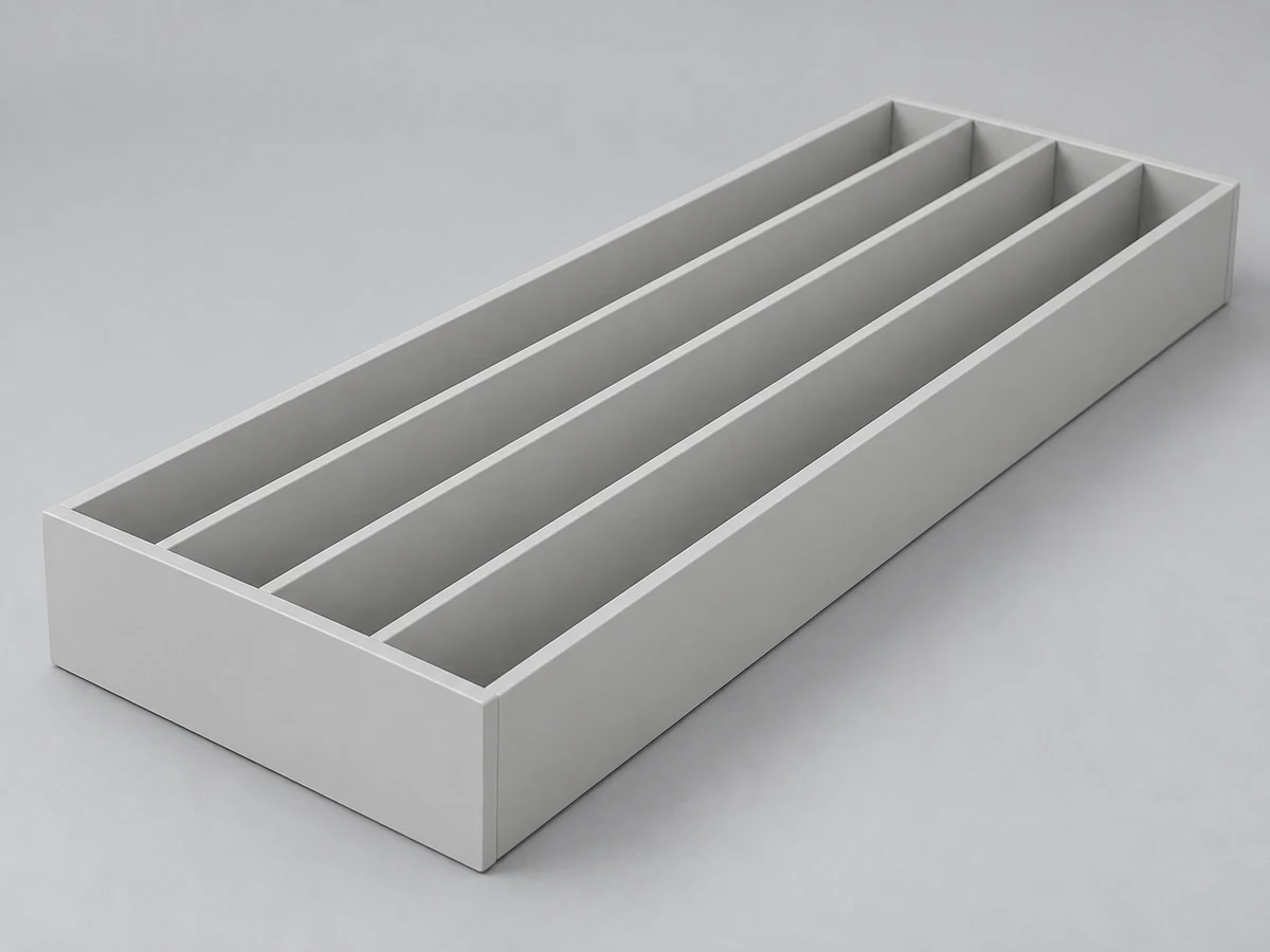 Кассета для длинной швейной фурнитуры